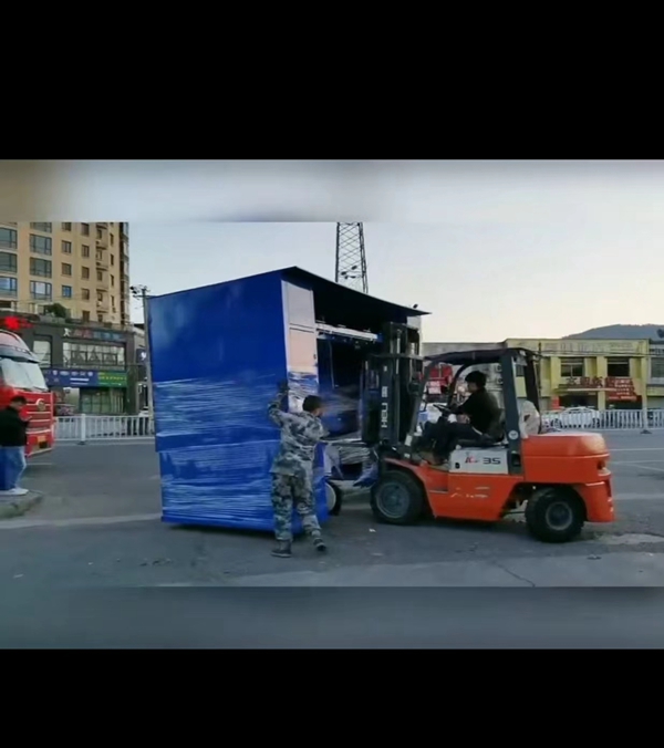 無人值守掃碼全自動(dòng)洗設(shè)備發(fā)貨了